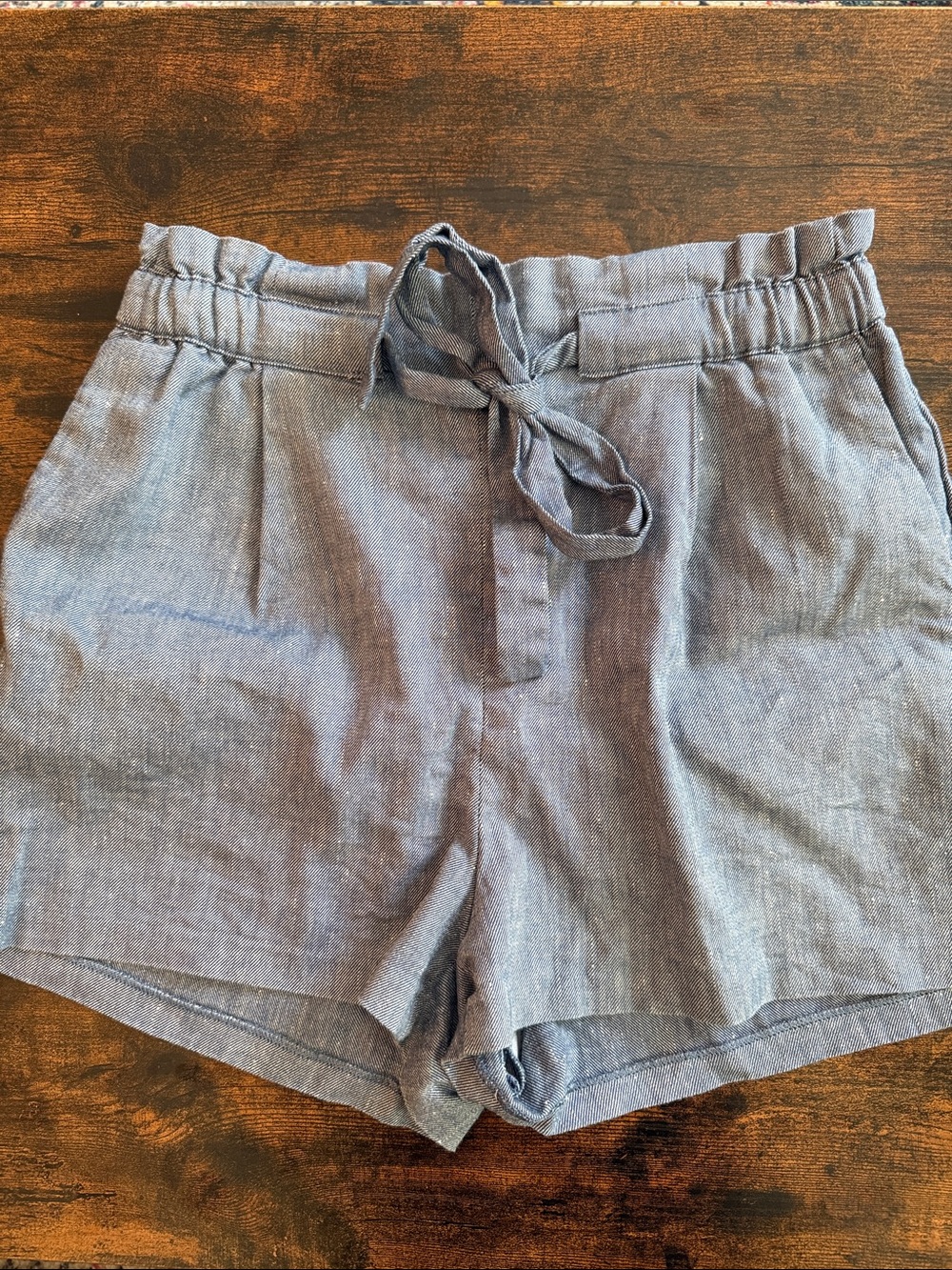 Express Women’s Lightweight Jean Tie-Waist Shorts